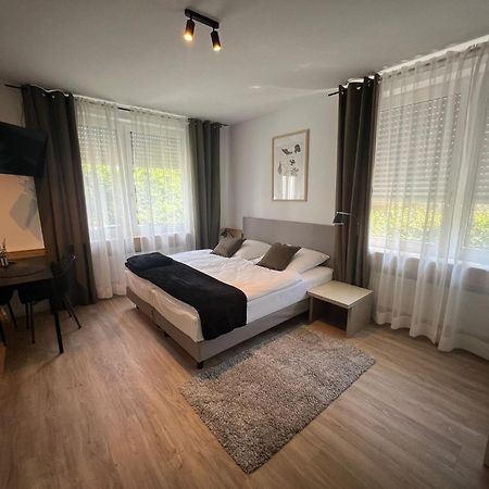 Alpha Rooms Бакнанґ Екстер'єр фото