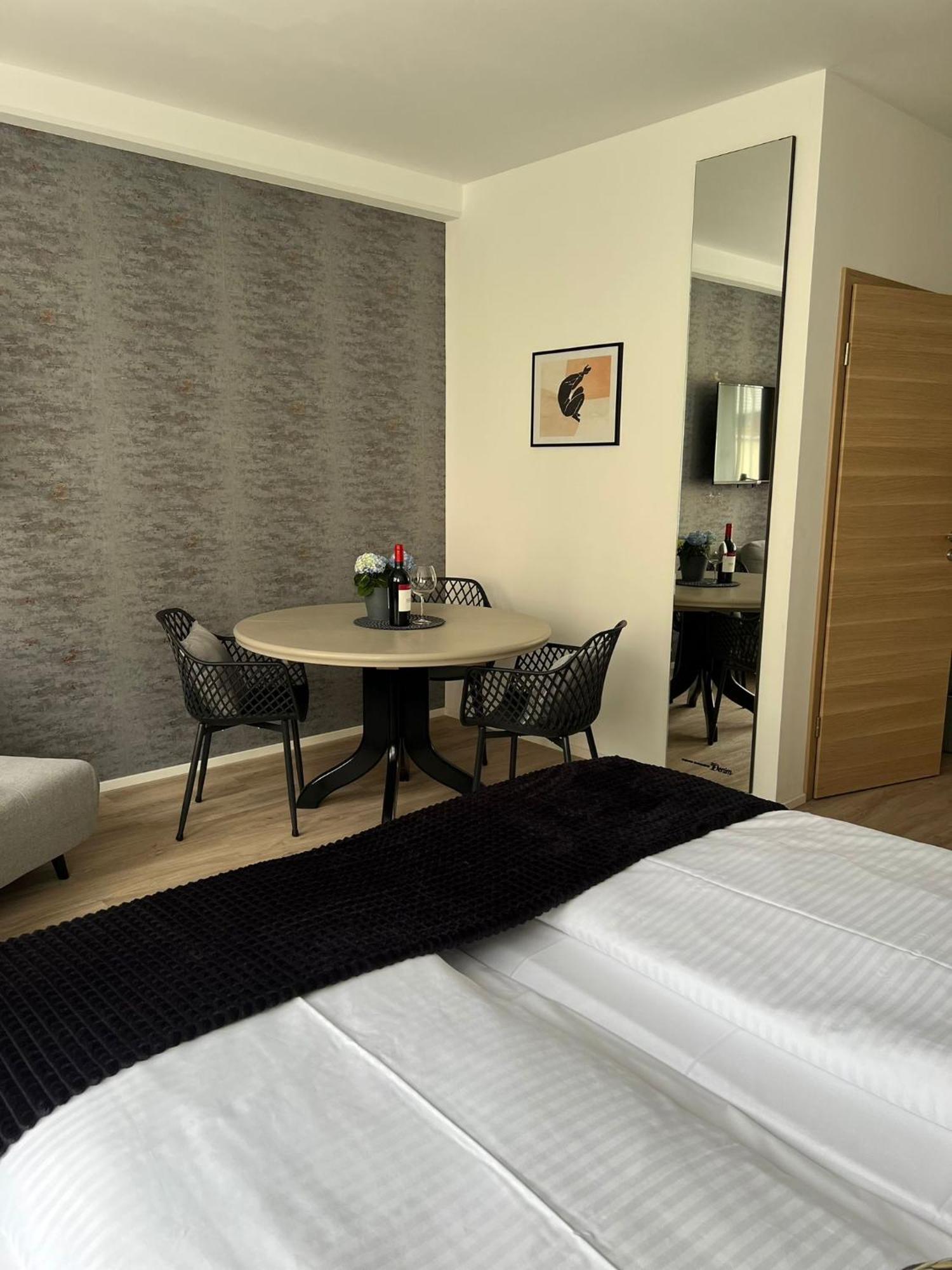 Alpha Rooms Бакнанґ Екстер'єр фото