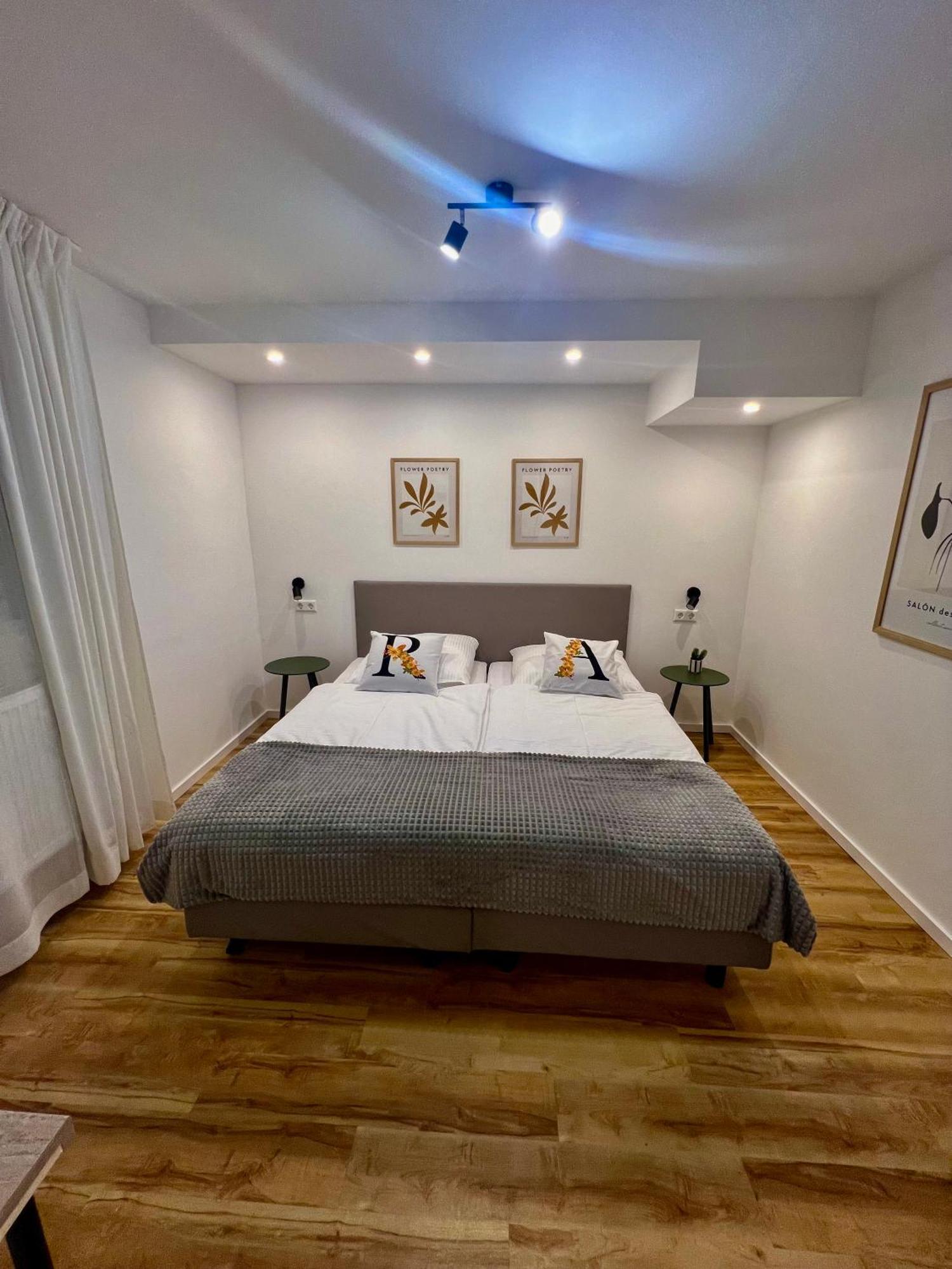 Alpha Rooms Бакнанґ Екстер'єр фото
