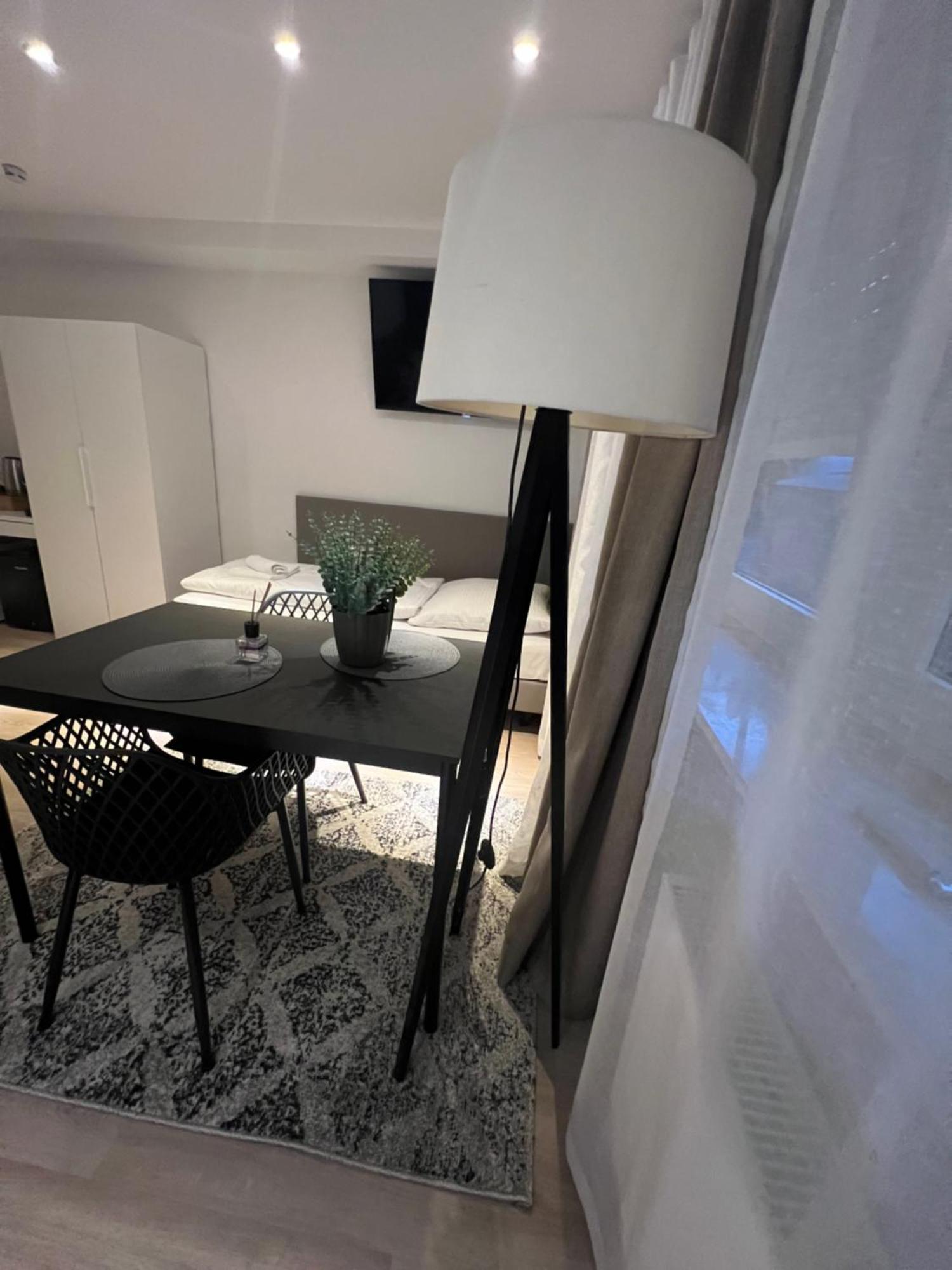 Alpha Rooms Бакнанґ Екстер'єр фото