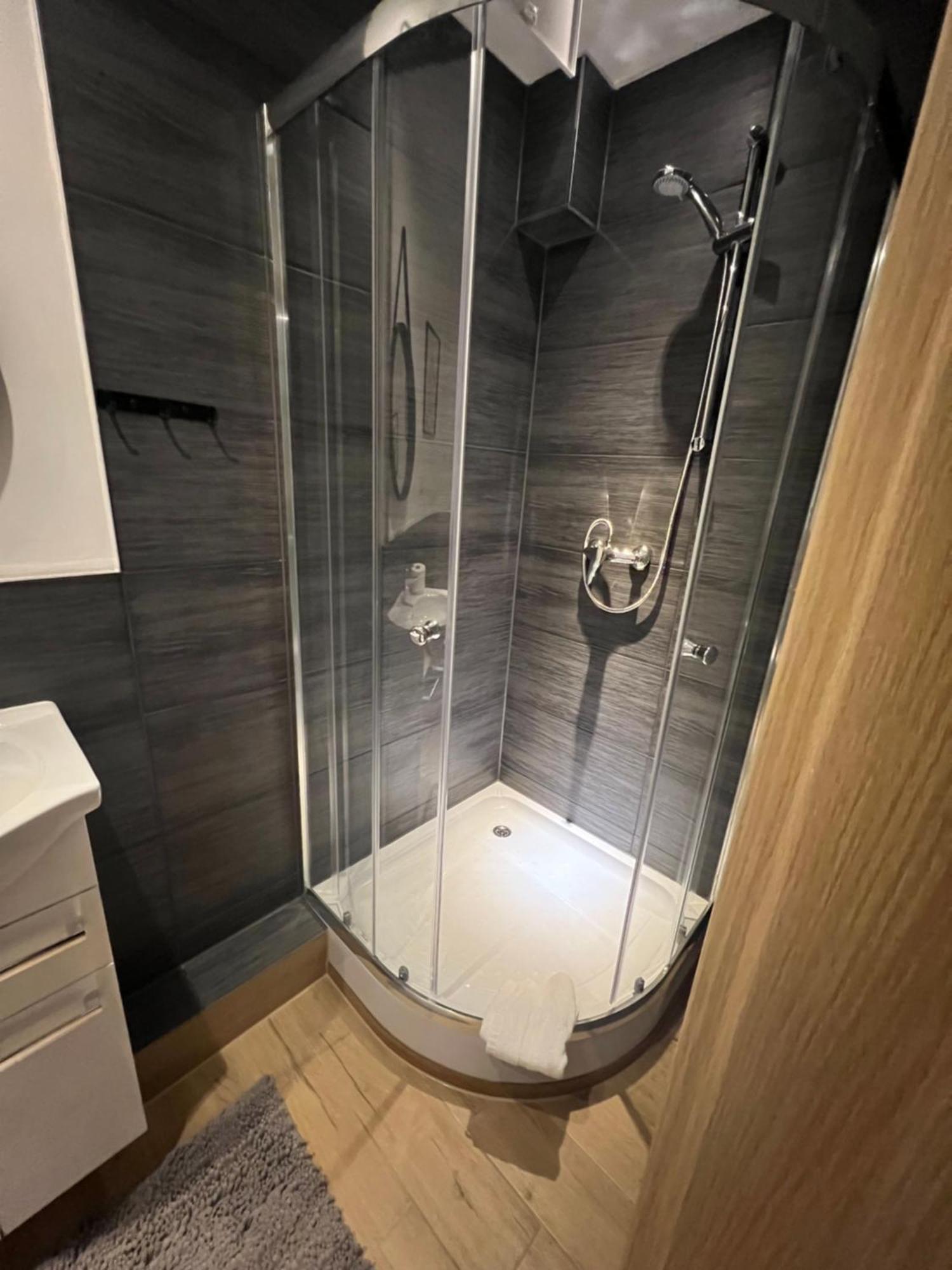 Alpha Rooms Бакнанґ Екстер'єр фото
